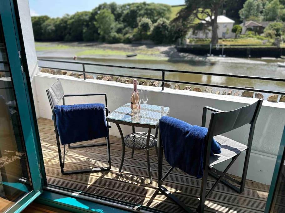 Crabshell Quay Waterfront Living In Kingsbridge Apartment คิงส์บริดจ์ ภายนอก รูปภาพ