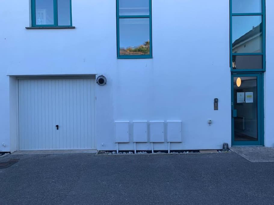 Crabshell Quay Waterfront Living In Kingsbridge Apartment คิงส์บริดจ์ ภายนอก รูปภาพ