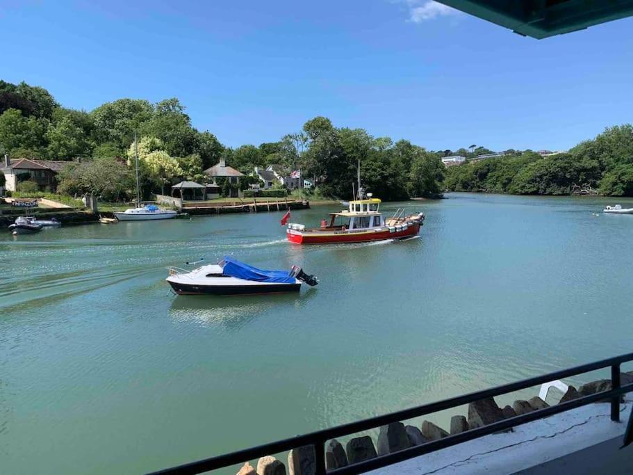 Crabshell Quay Waterfront Living In Kingsbridge Apartment คิงส์บริดจ์ ภายนอก รูปภาพ