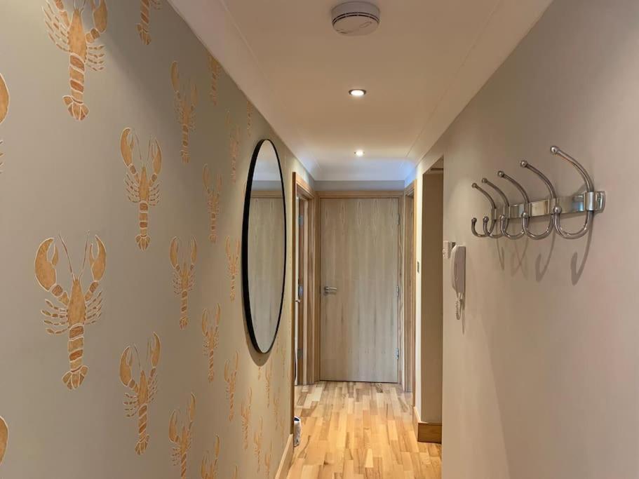 Crabshell Quay Waterfront Living In Kingsbridge Apartment คิงส์บริดจ์ ภายนอก รูปภาพ